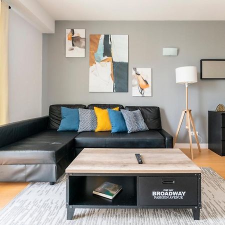 Bright & Spacious 2 Bed Flat 2 Bath W Garage In Lagos Marina Exteriér fotografie