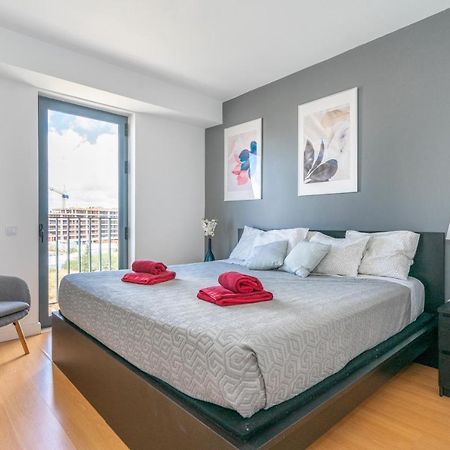 Bright & Spacious 2 Bed Flat 2 Bath W Garage In Lagos Marina Exteriér fotografie