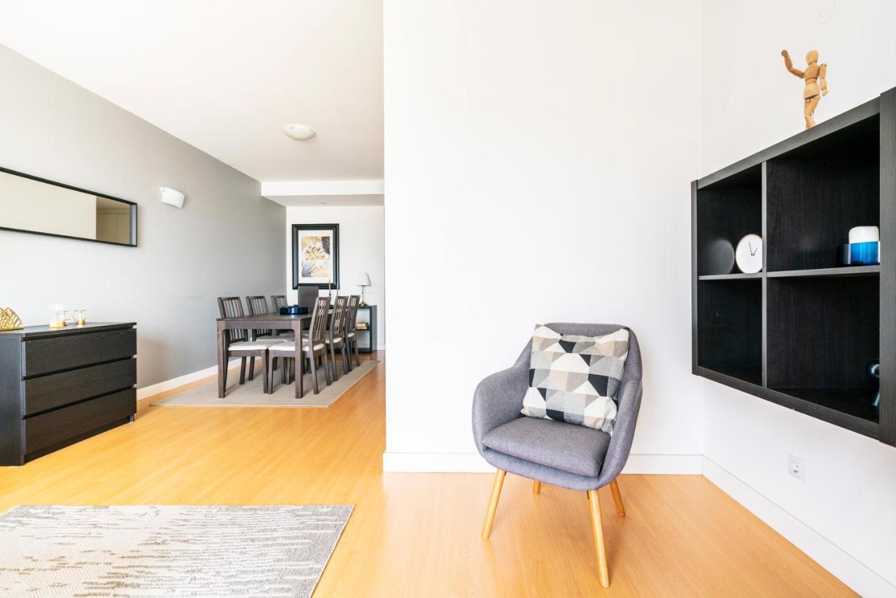 Bright & Spacious 2 Bed Flat 2 Bath W Garage In Lagos Marina Exteriér fotografie