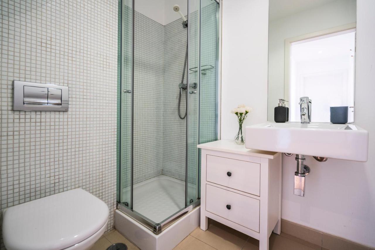 Bright & Spacious 2 Bed Flat 2 Bath W Garage In Lagos Marina Exteriér fotografie